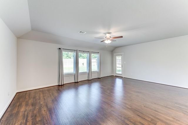 40541 Mostyn Lake Drive, Magnolia, TX 77354