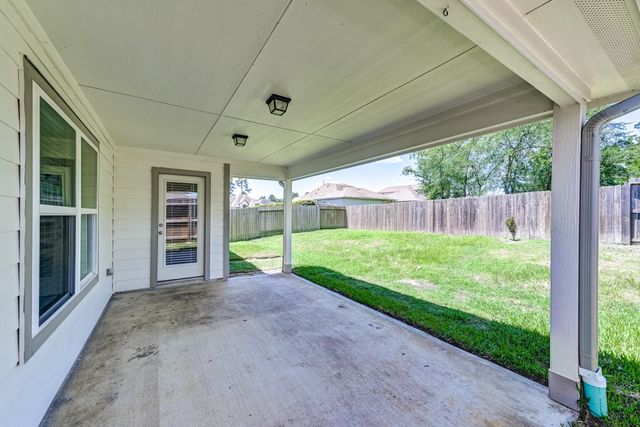 40541 Mostyn Lake Drive, Magnolia, TX 77354