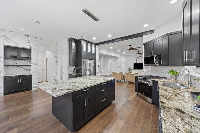 144 Stetson TRL, Georgetown, TX 78633