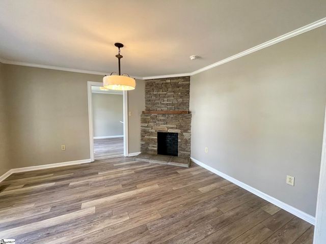 416 S Kentucky Avenue, Chesnee, SC 29323