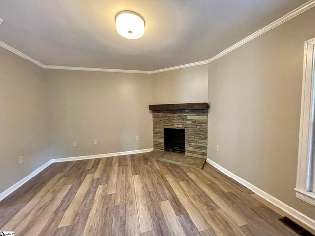 416 S Kentucky Avenue, Chesnee, SC 29323