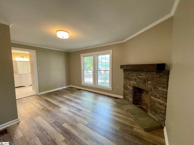 416 S Kentucky Avenue, Chesnee, SC 29323