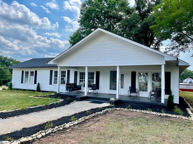 416 S Kentucky Avenue, Chesnee, SC 29323