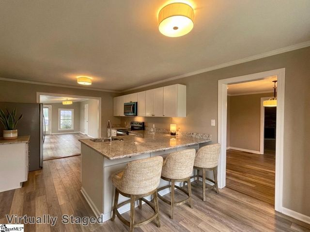 416 S Kentucky Avenue, Chesnee, SC 29323