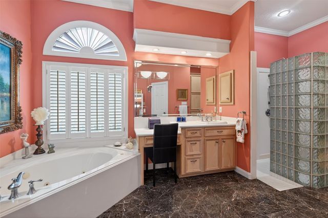 6087 Longmire Trail, Conroe, TX 77304