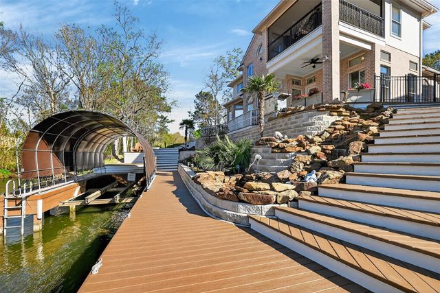 6087 Longmire Trail, Conroe, TX 77304