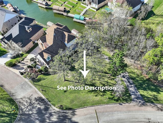 6087 Longmire Trail, Conroe, TX 77304