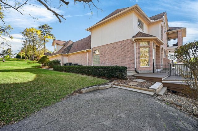 6087 Longmire Trail, Conroe, TX 77304