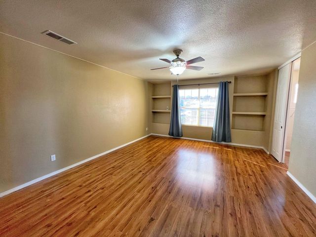 10504 Woodquail Drive NW, Albuquerque, NM 87114