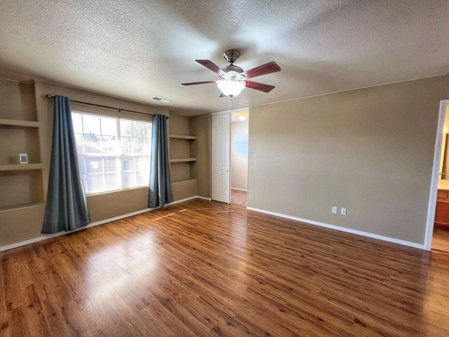 10504 Woodquail Drive NW, Albuquerque, NM 87114