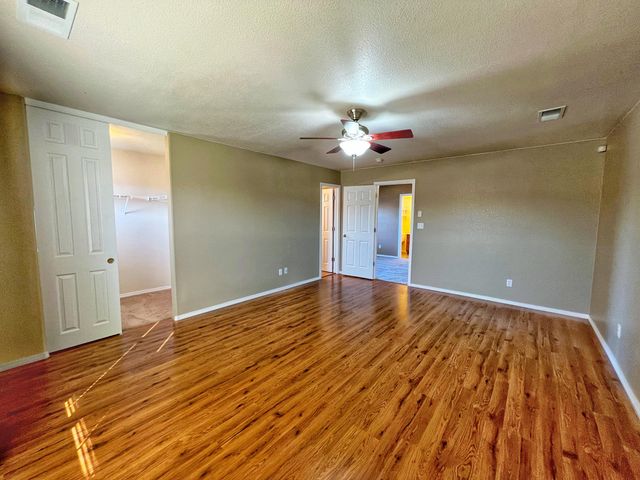 10504 Woodquail Drive NW, Albuquerque, NM 87114