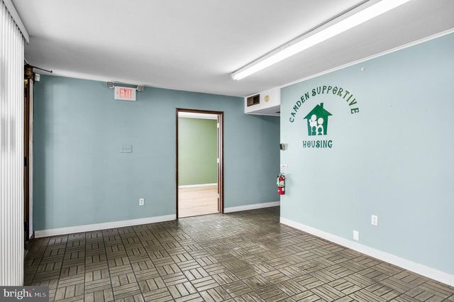 122 HADDON AVE, Collingswood, NJ 08108