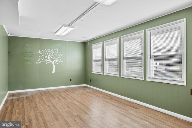 122 HADDON AVE, Collingswood, NJ 08108