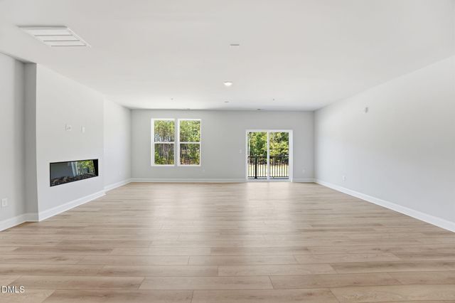 10546 Bailey Branch Drive 201, Raleigh, NC 27614