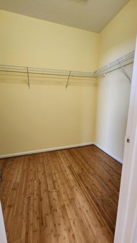 1042 Grove Park Circle, Boynton Beach, FL 33436