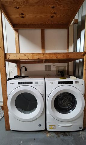 1042 Grove Park Circle, Boynton Beach, FL 33436