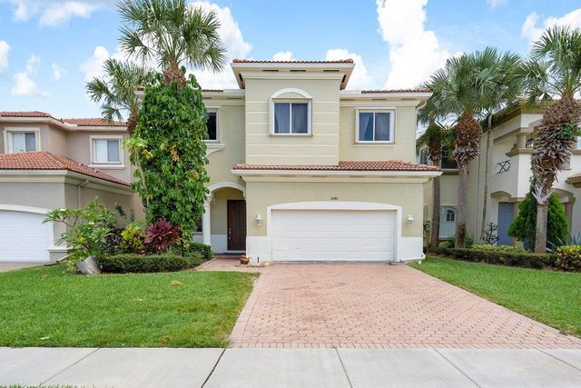 1042 Grove Park Circle, Boynton Beach, FL 33436