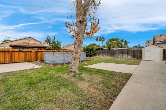 5745 E Florence Avenue, Fresno, CA 93727