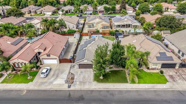 5745 E Florence Avenue, Fresno, CA 93727