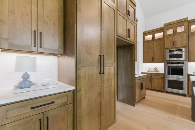 2608 Southbay Circle, Northlake, TX 76226
