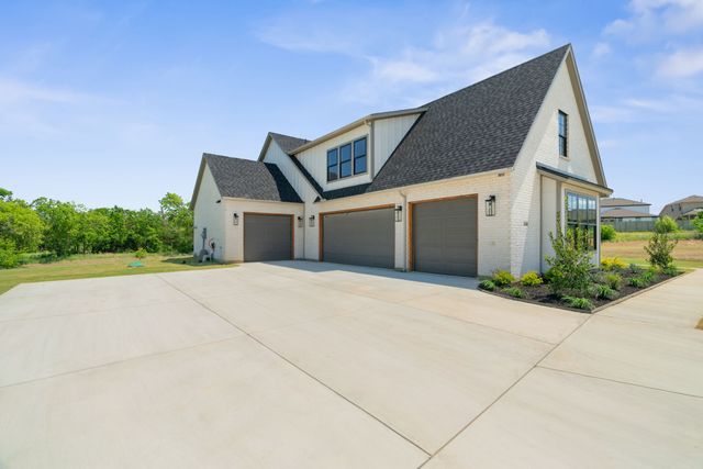 2608 Southbay Circle, Northlake, TX 76226