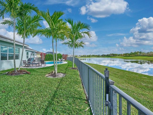 15966 Whippoorwill Circle, Loxahatchee, FL 33470