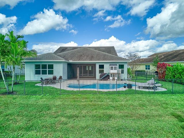 15966 Whippoorwill Circle, Loxahatchee, FL 33470