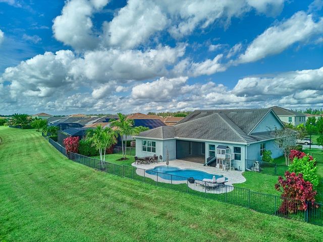 15966 Whippoorwill Circle, Loxahatchee, FL 33470