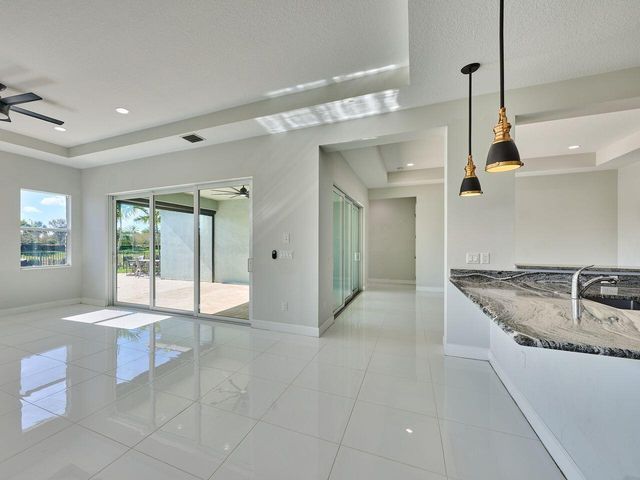 15966 Whippoorwill Circle, Loxahatchee, FL 33470