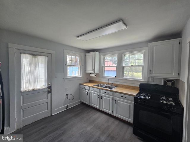 217 WILLOW AVE, Camden, DE 19934