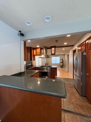 923 W 41st Street, Houston, TX 77018