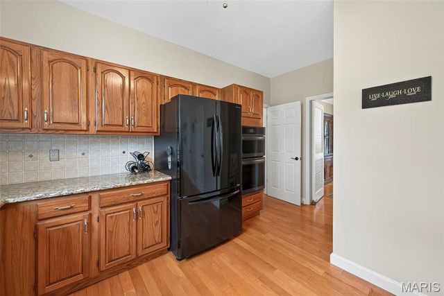 18126 Edgewood Circle, Wildwood, MO 63038