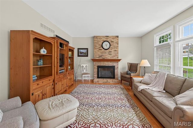 18126 Edgewood Circle, Wildwood, MO 63038