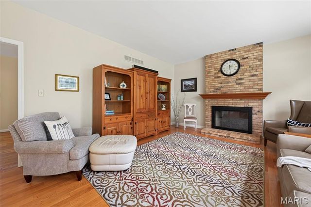 18126 Edgewood Circle, Wildwood, MO 63038
