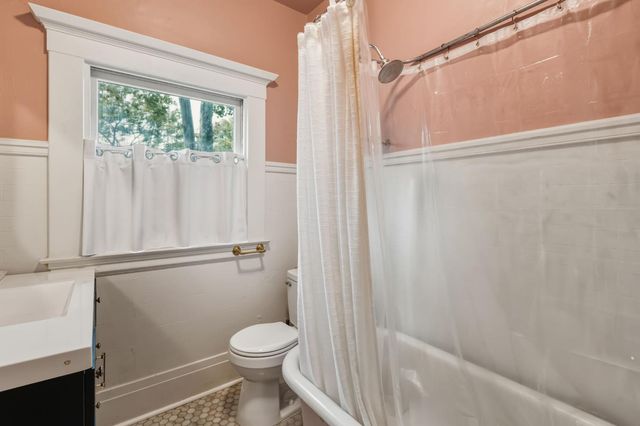 1630 23rd St, Sacramento, CA 95816