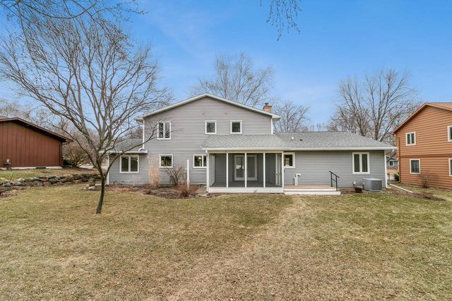 1426 N Westfield Road, Middleton, WI 53562