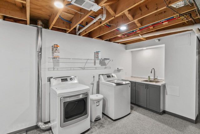 1426 N Westfield Road, Middleton, WI 53562