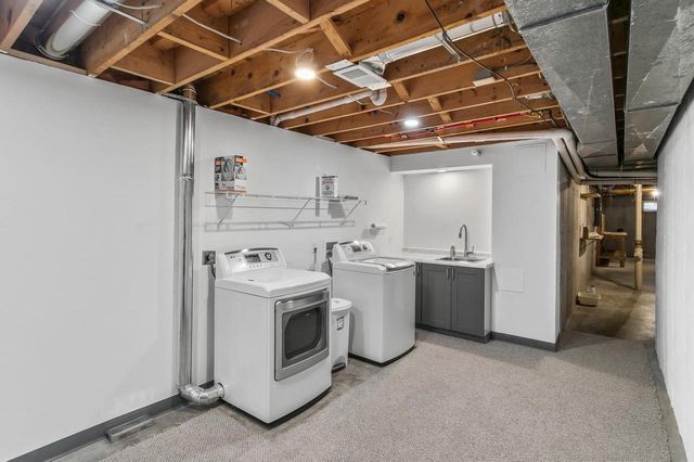 1426 N Westfield Road, Middleton, WI 53562