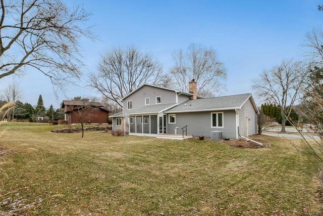1426 N Westfield Road, Middleton, WI 53562