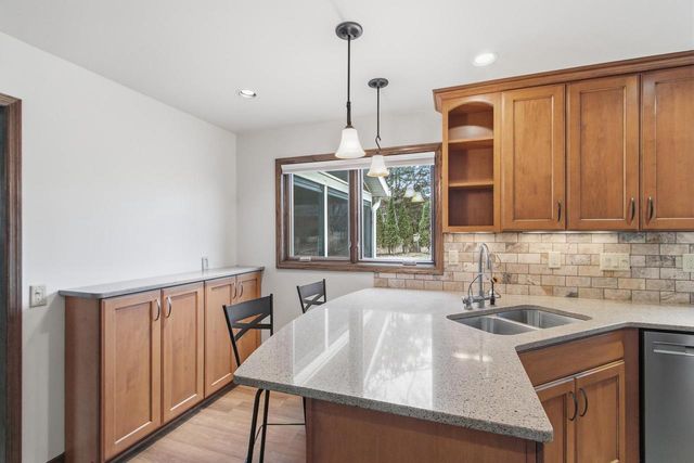 1426 N Westfield Road, Middleton, WI 53562