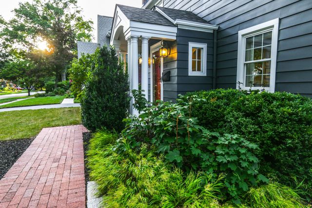 114 Garden Road, Columbus, OH 43214