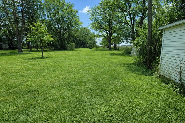 4103 E Oaks Road, Urbana, IL 61802