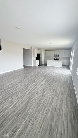 2431 S Carlota Drive, New Palestine, IN 46163