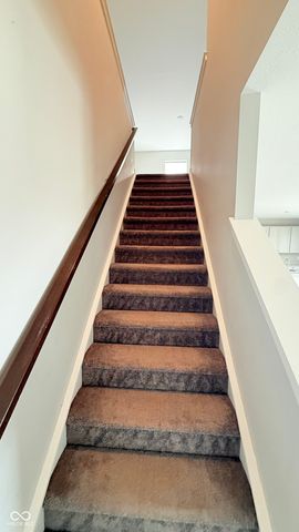 2431 S Carlota Drive, New Palestine, IN 46163