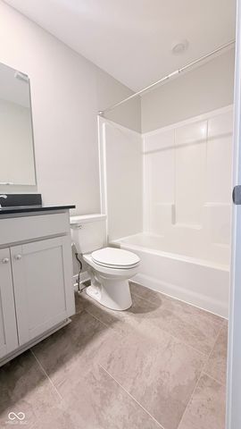 2431 S Carlota Drive, New Palestine, IN 46163