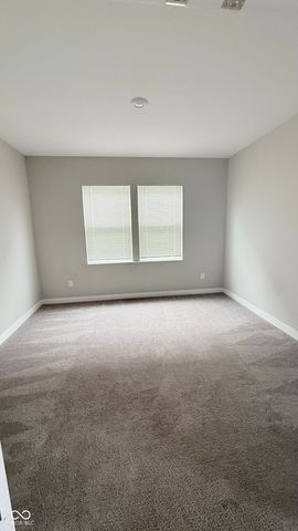 2431 S Carlota Drive, New Palestine, IN 46163