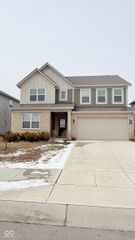 2431 S Carlota Drive, New Palestine, IN 46163