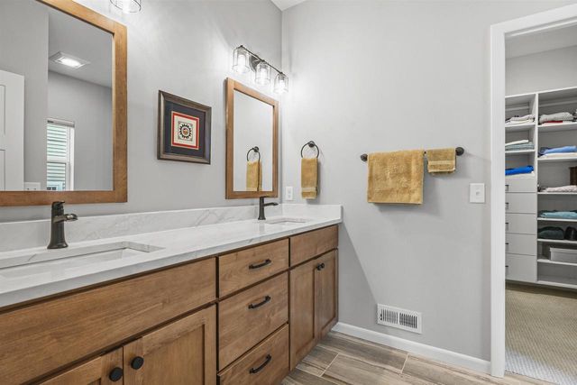 5816 Levitan Lane, Madison, WI 53718