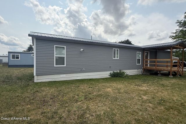 10734 N Benoit St, Hayden, ID 83835