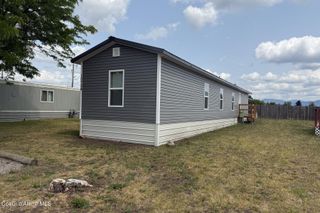 10734 N Benoit St, Hayden, ID 83835